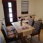 Pajo Apartamento Seline