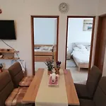 Pajo *