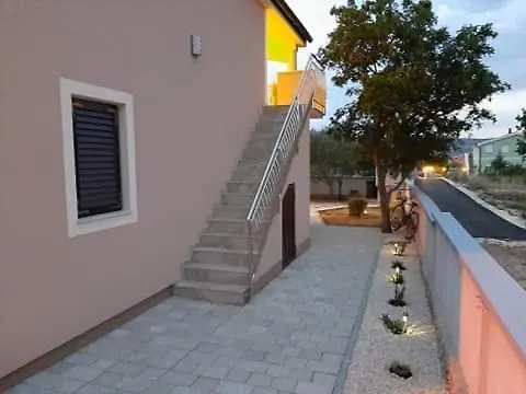 Pajo Apartmán Seline